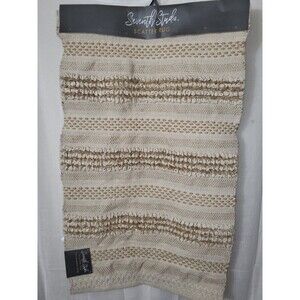 Seventh Studio Avery Tufted 27″ x 45″ Scatter Rug Bedding, Tan